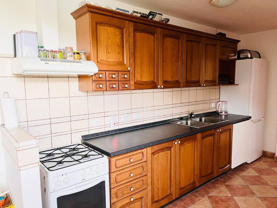 Apartman Se Zahradou 20 Minut Do Centra Prahy Ořech Zewnętrze zdjęcie